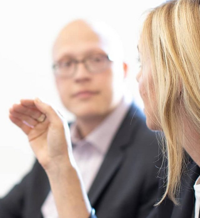 Unternehmensnachfolge: Beratung zur erfolgreichen Übergabe RWT Header Image