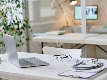 RWT-Webinar_fuer_Aerzte_Zahnaerzte_das_Gesundheitswesen